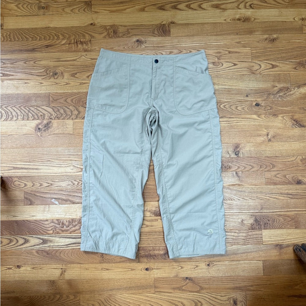 Mountain Hardwear Women's Tan Capris